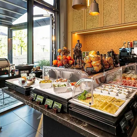Ibis Styles 3* フェヒタ