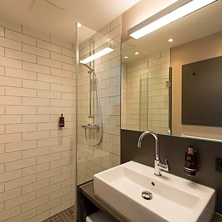 Ibis Styles 3*