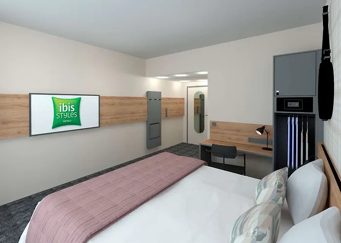 Ibis Styles 3*